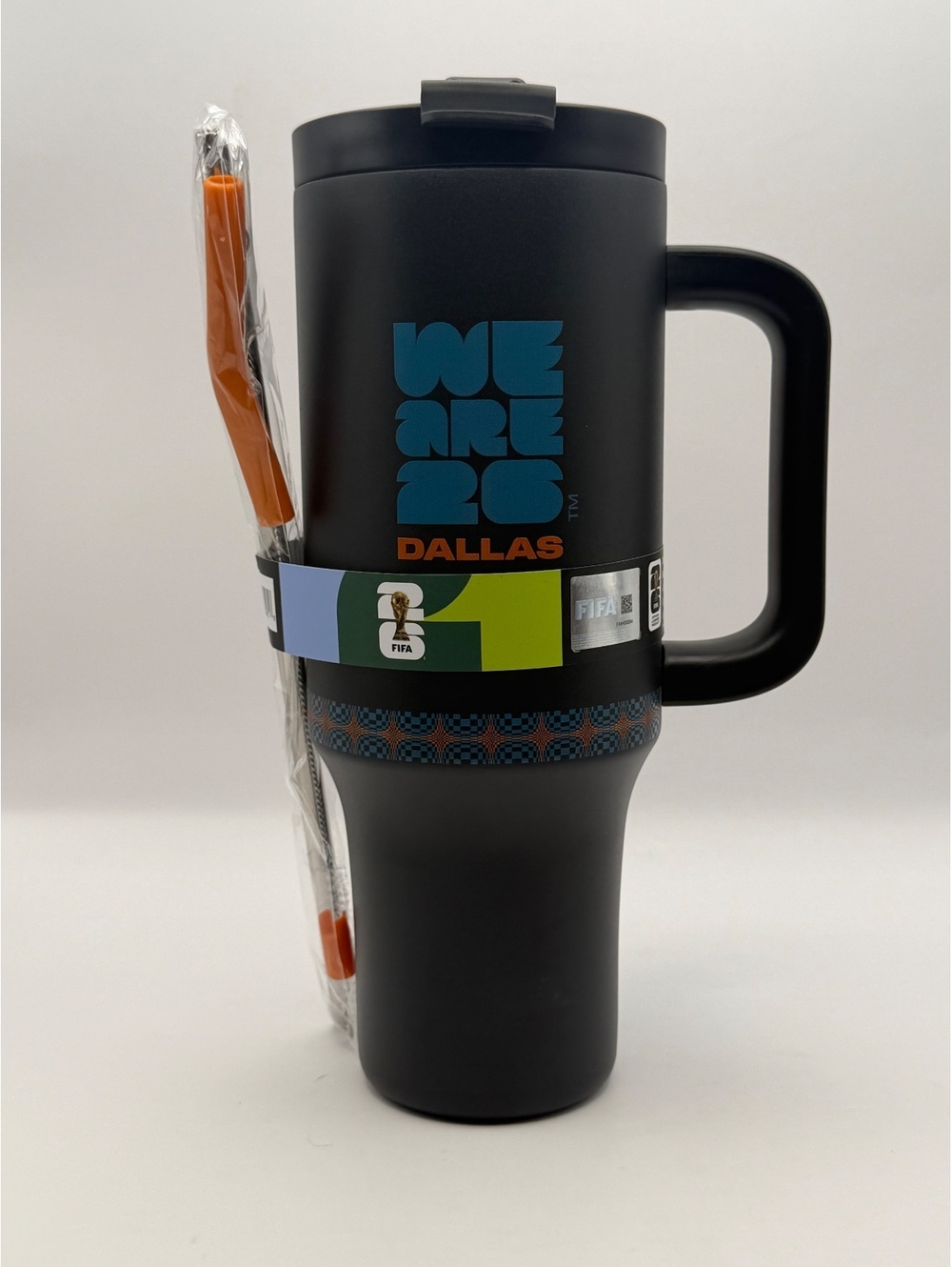 FIFA Dallas black stainless steel tumbler with straw